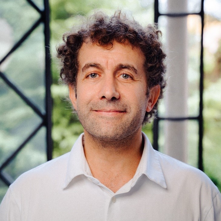 Dr. Karim Lekadir